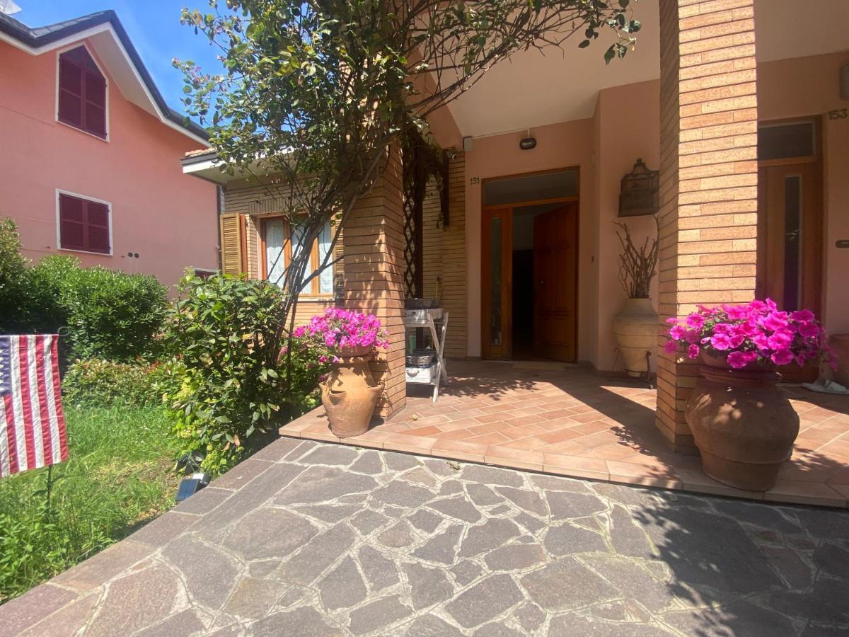 Casa San Bartolo - Pesaro Baia Flaminia Apartment Exterior photo